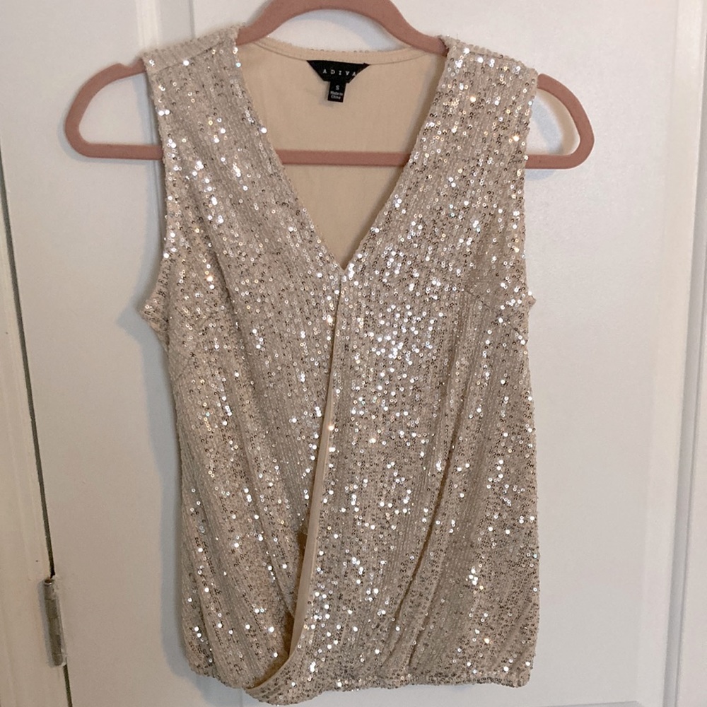 Sparkly date night top! - Picture 2 of 4